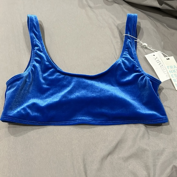 Connor Velvet Scoop Bikini Top Size Medium - Picture 4 of 5